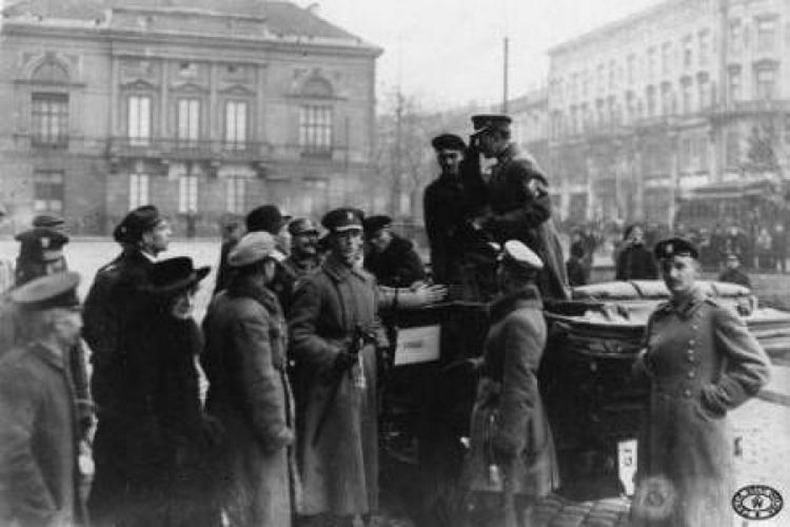 12 rozbrajanie Niemcw w Warszawie 10 listopada 1918